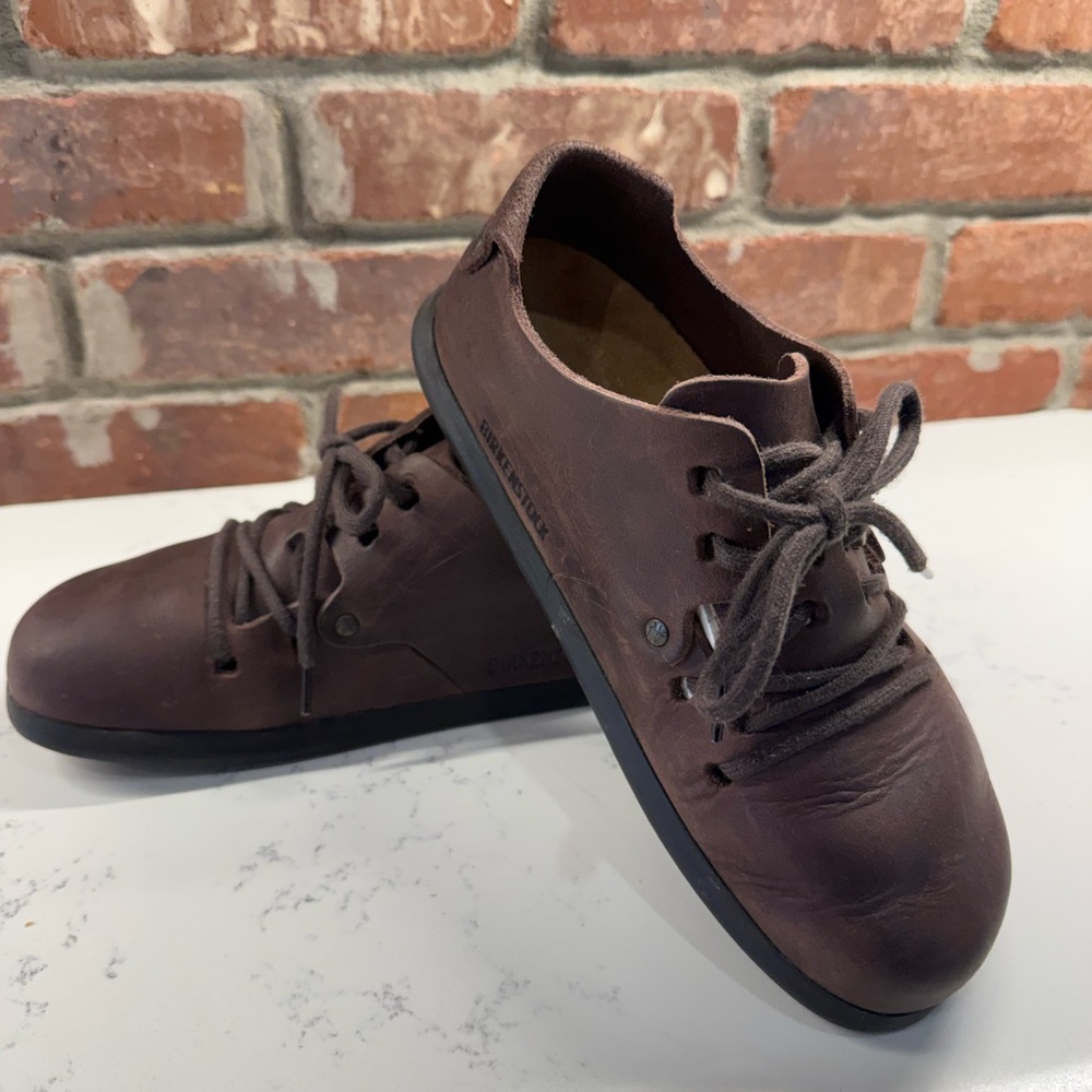 Birkenstock Montana brown leather.